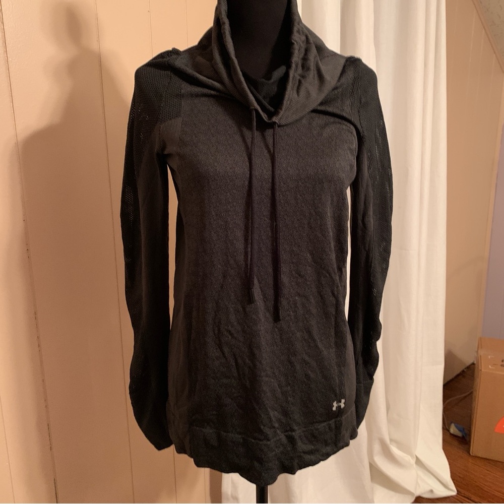Under Armour Women's Charcoal Top